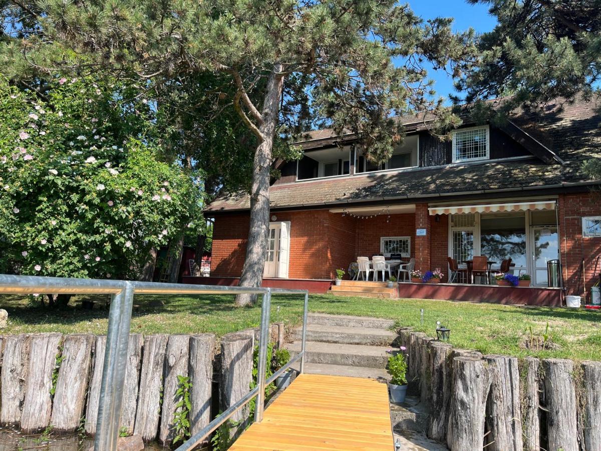 Ferienwohnung Casa Di Bianca - Koezvetlen Vizparti Nyaralo Siófok Exterior foto